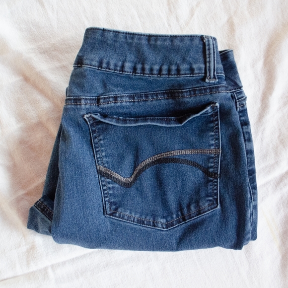 Riders By Lee MidRise BootCut - Picture 3 of 3